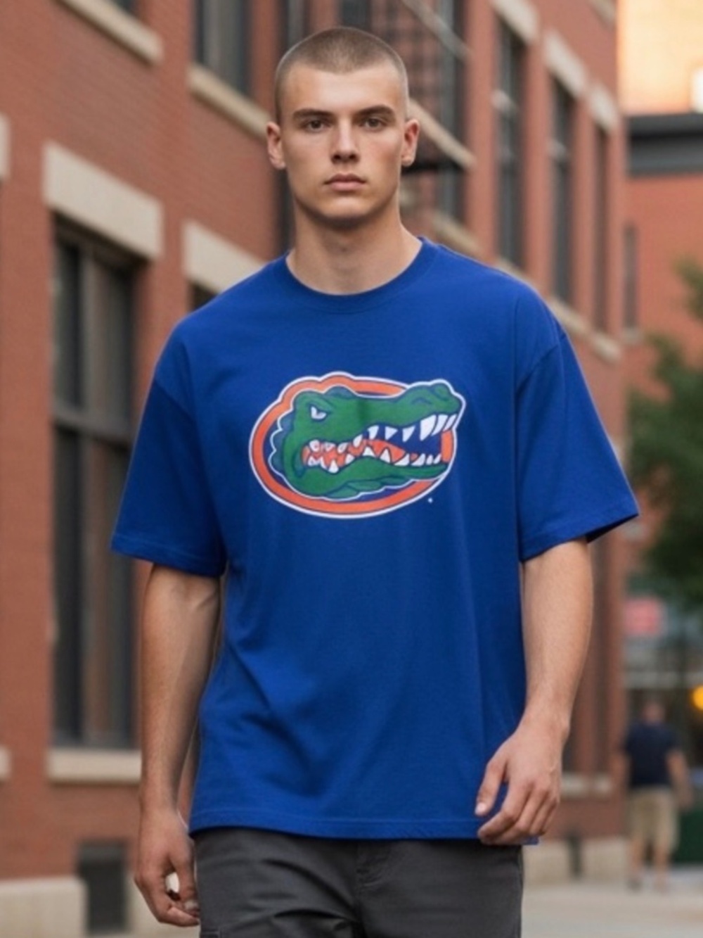 Florida Gators Official Royal Blue Graphic Tee Size 2X